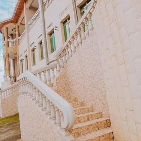 Tony'S Place جيسايني المظهر الخارجي الصورة
